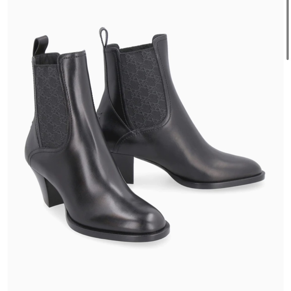 Fendi FF Karligraphy Ankle Boots Size 37 Black Leather Logo Italy